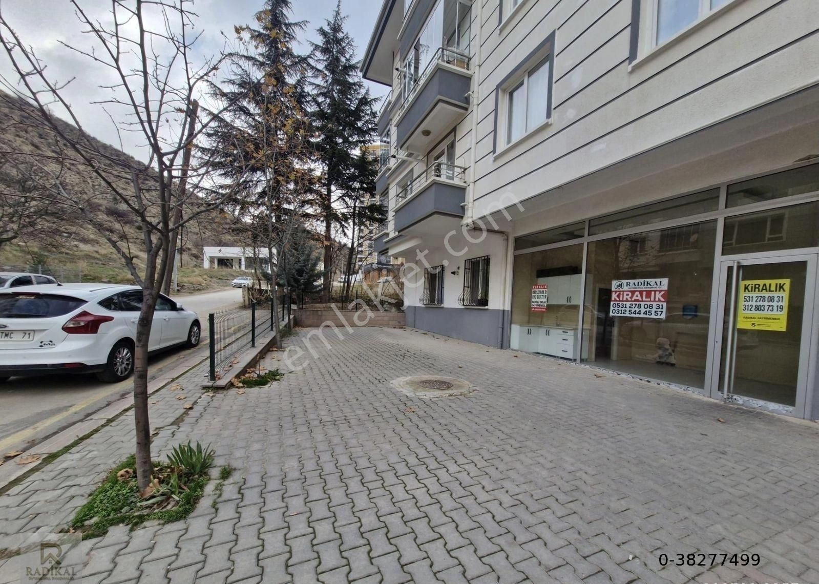 Bademlidere Mahallesi 257. Cadde Üzeri 26m2 Kiralık Kupon Dükkan-mağaza ........ - Görsel 16