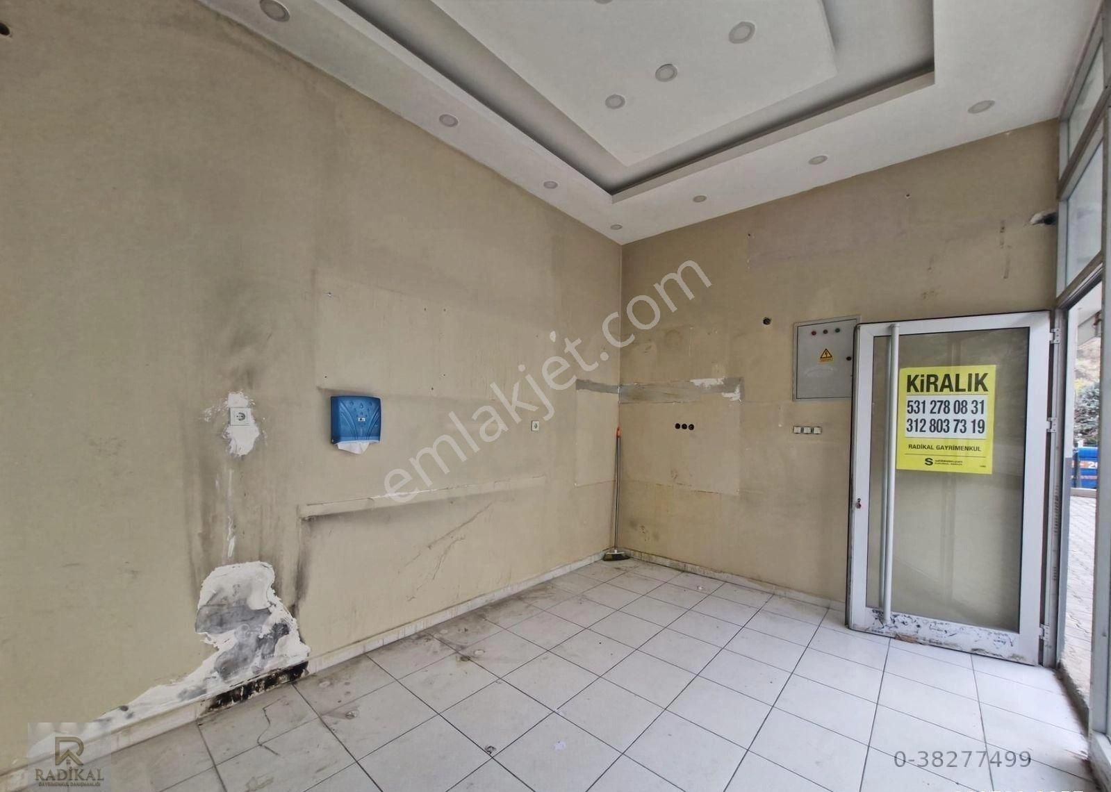 Bademlidere Mahallesi 257. Cadde Üzeri 26m2 Kiralık Kupon Dükkan-mağaza ........ - Görsel 8