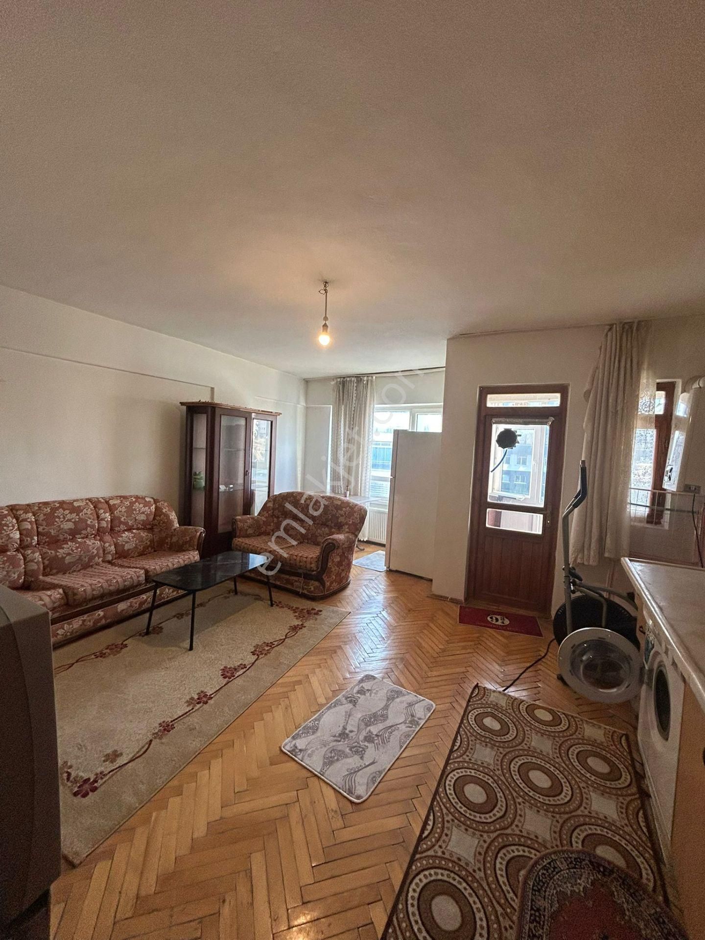 Eşyalı*kiralık*daire*kanuni Mah*merkez De*1 Ci Kat*1+1*geniş*kullanışlı* - Görsel 9