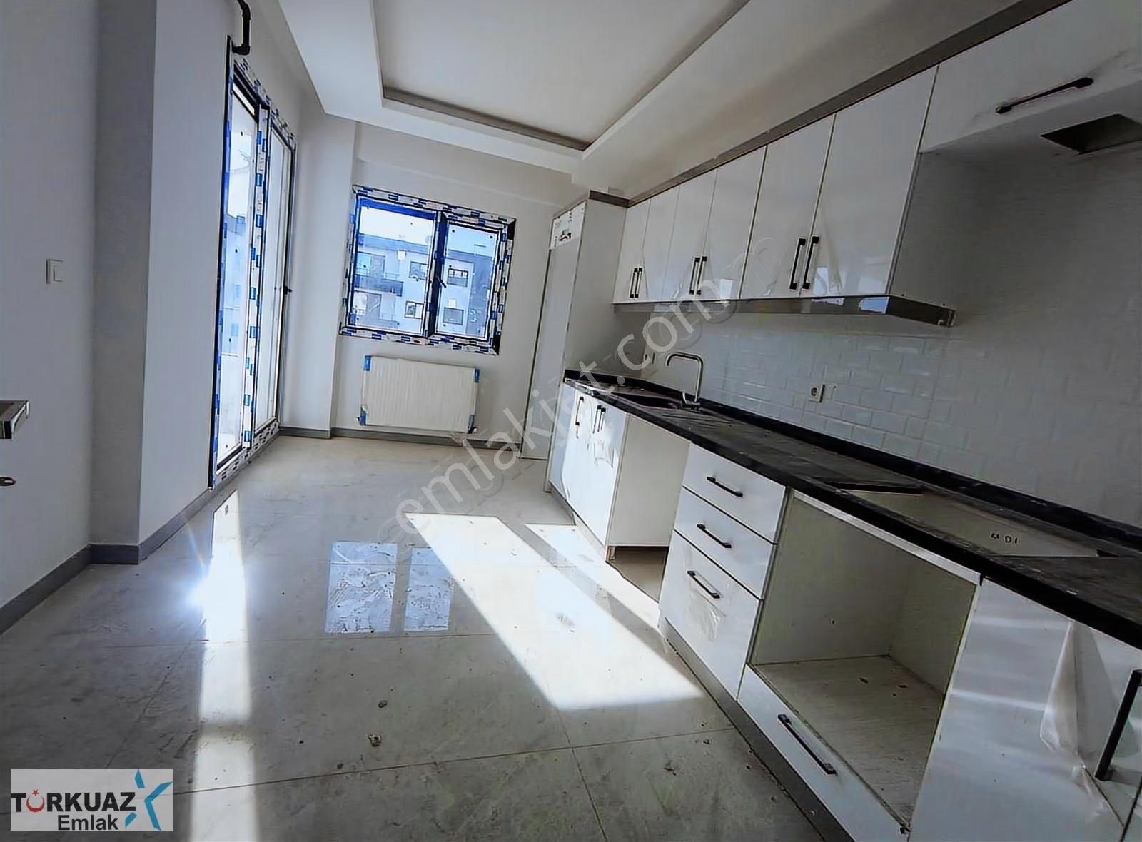 Muratbey Koruluk Arkası Villaların Yanında 3+1 Havuzlu Lüx Site