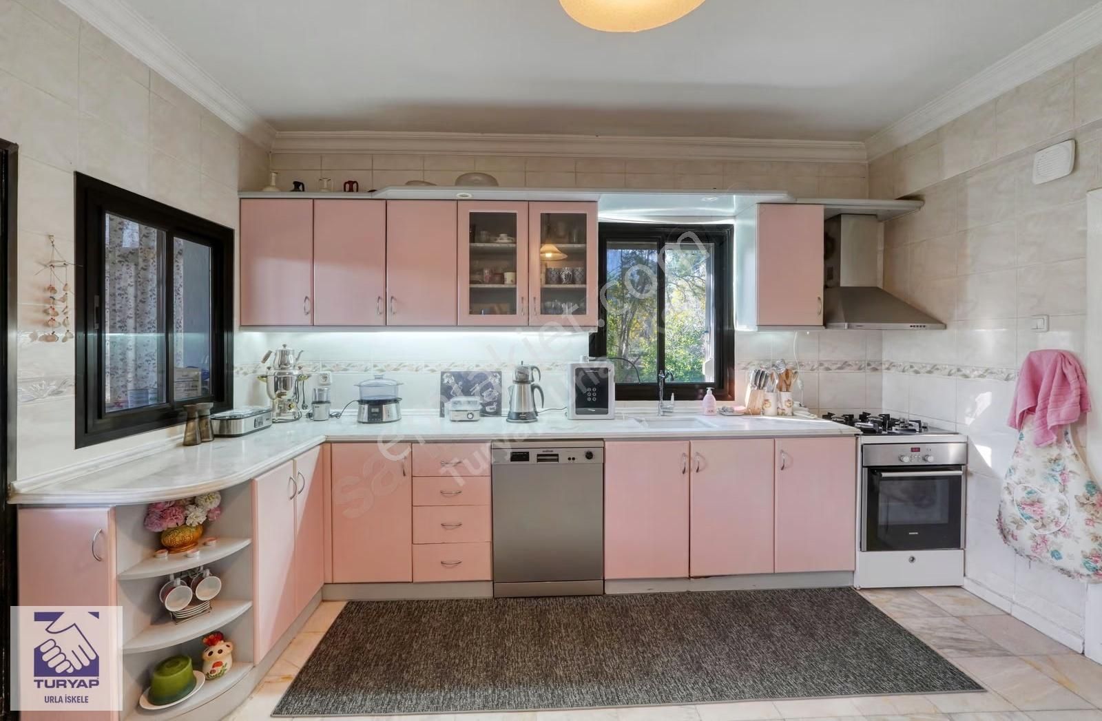 Denize Yürüme Mesafesinde 1.5 Dönüm İçinde Müstakil Yaşam - Görsel 10