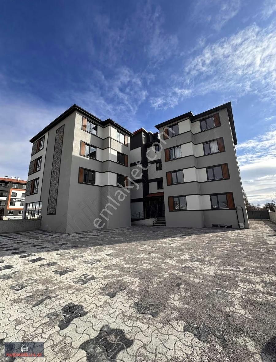 Karaaslanüzümcü Mahllesnde Ebeveyn Banyolu Lüks 3+1 Sıfır Daire