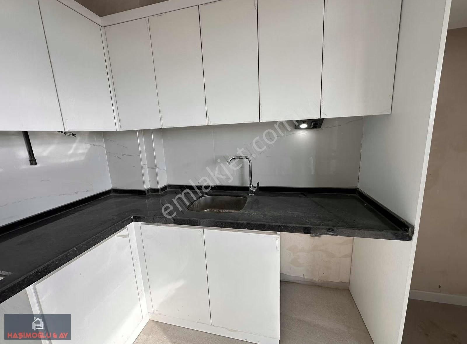 Karaaslanüzümcü Mahallesinde 2+1 Lüks Arakat Daire - Görsel 12