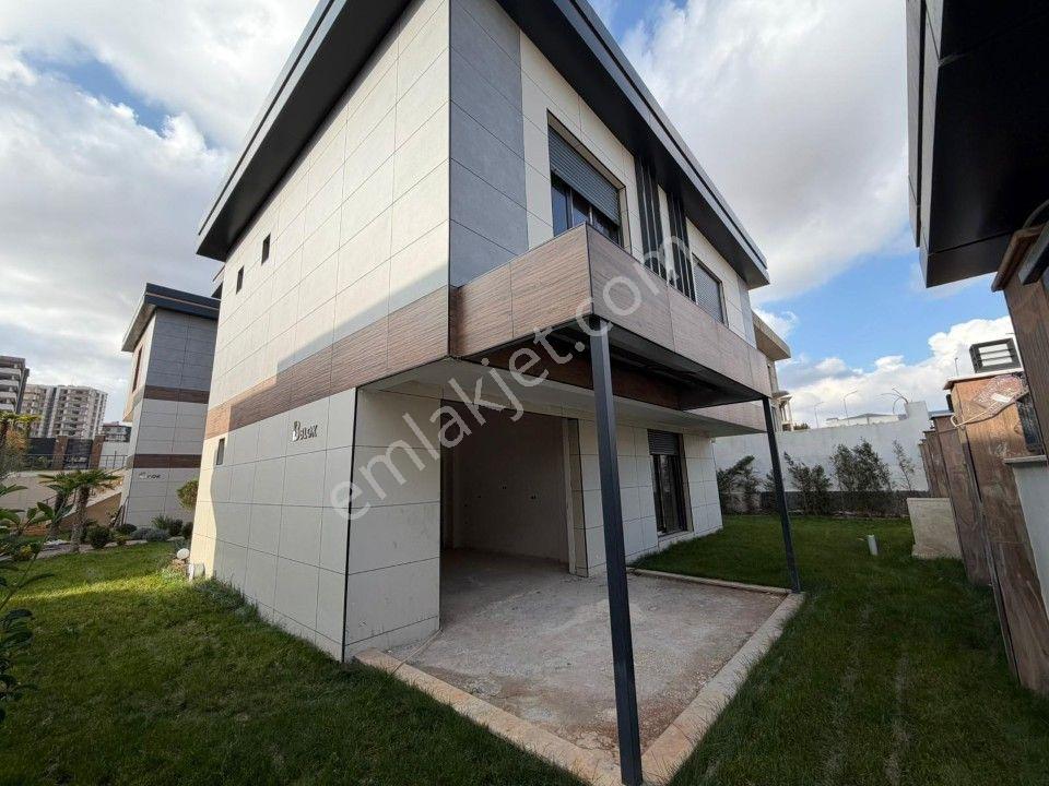 Repa Gayrimenkul Furkan Özer'den -6+2 Villa -site İçi -natamam - Görsel 11