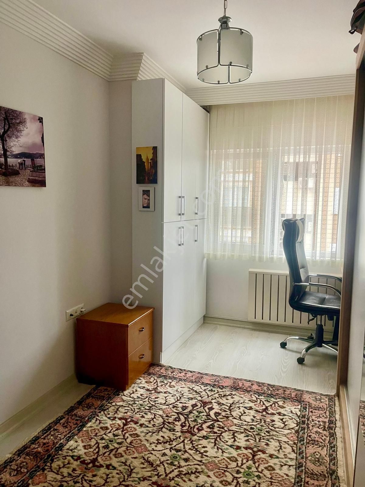 Antalya'nın Kalbinde Nezih Konumda Fırsat Eşyalı Satılık Daire - Görsel 10