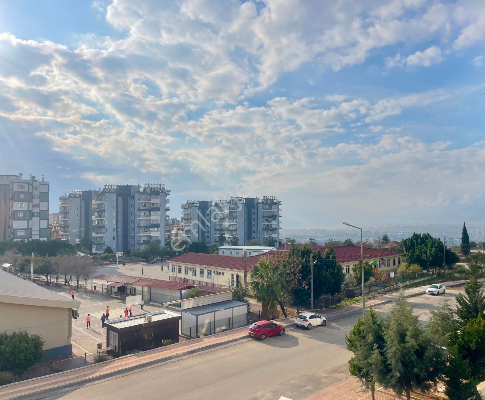 Antalya'nın Kalbinde Nezih Konumda Fırsat Eşyalı Satılık Daire - Görsel 8