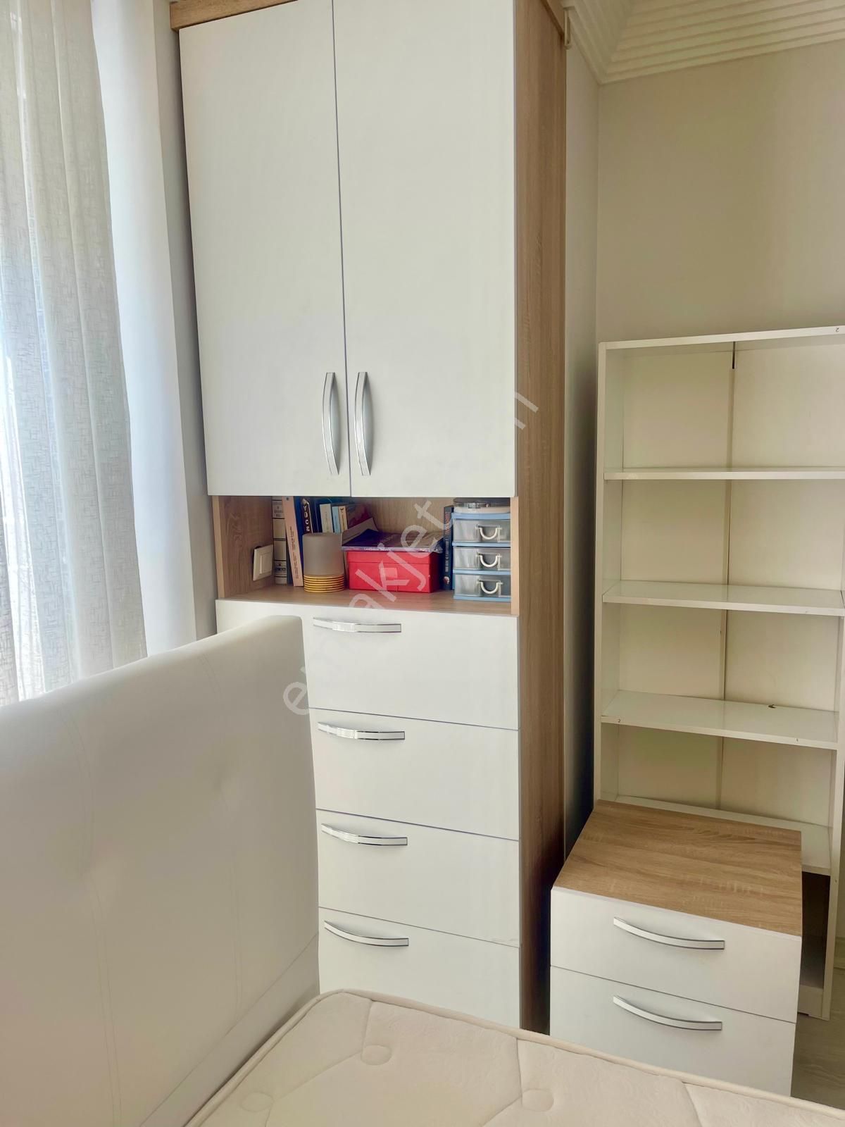 Antalya'nın Kalbinde Nezih Konumda Fırsat Eşyalı Satılık Daire - Görsel 20