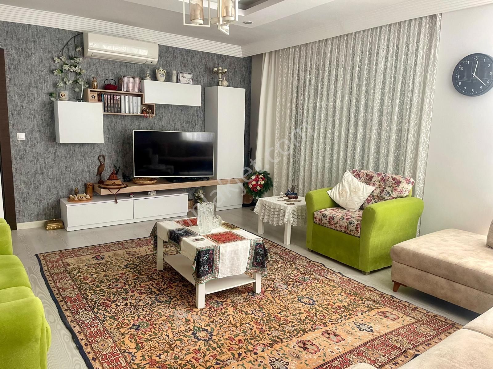 Antalya'nın Kalbinde Nezih Konumda Fırsat Eşyalı Satılık Daire - Görsel 35