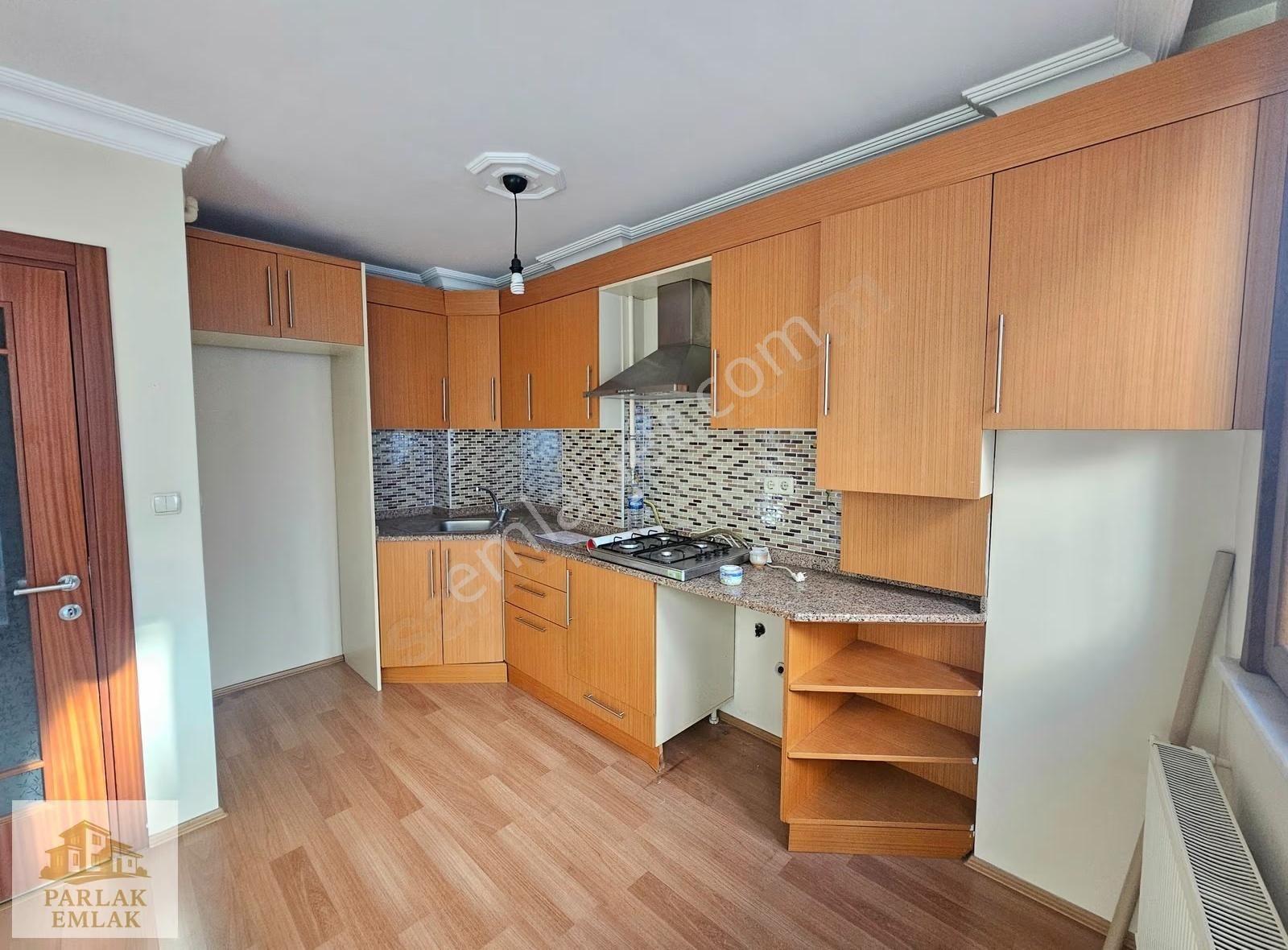 Üsküdar Fıstıkağacında 12 Yıllık Binada * Boş* 2+1 Şirin Daire - Görsel 28