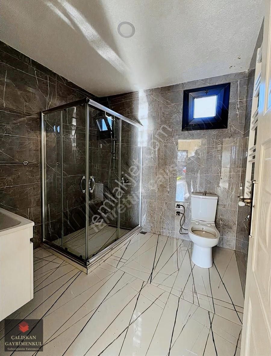 Adnan Menderes Mahallesinde 220 M2 Arsa İçerisinde Müstakil 2+1 - Görsel 29