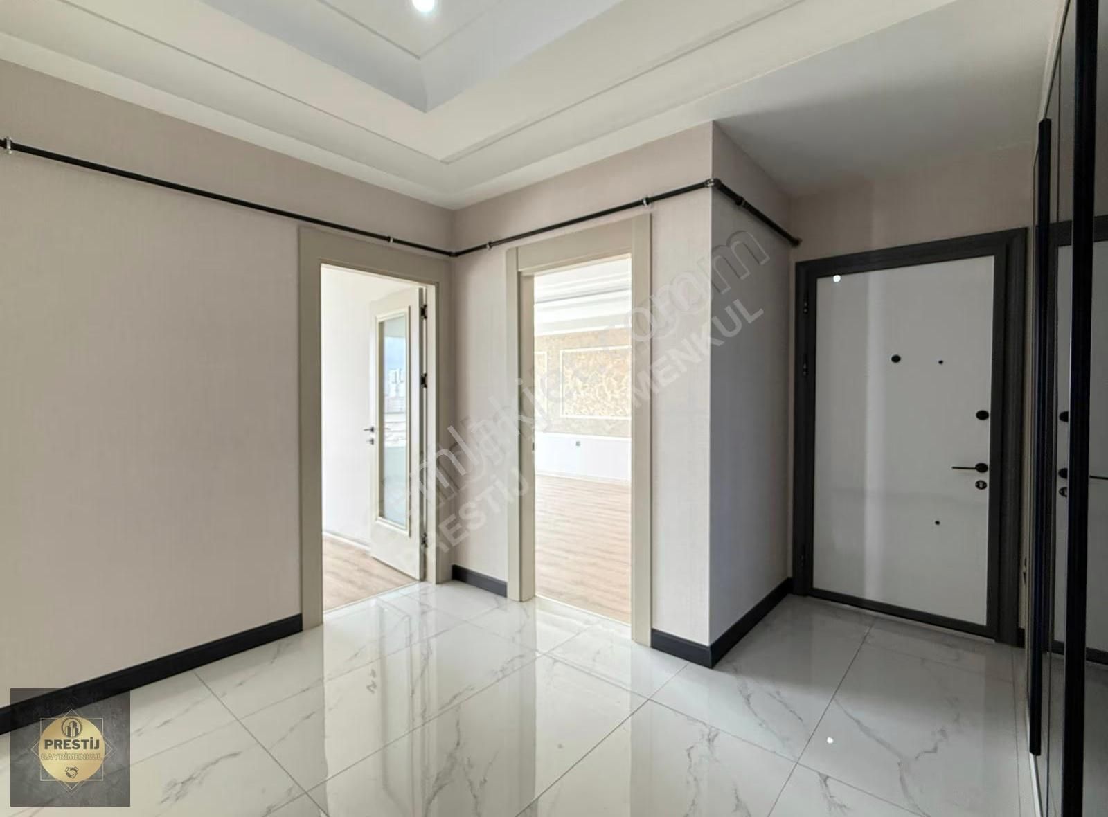 Hemen Oturulur Durumda Meskenli 4+1 220 M2 Geniş Oturumlu Daire - Görsel 8