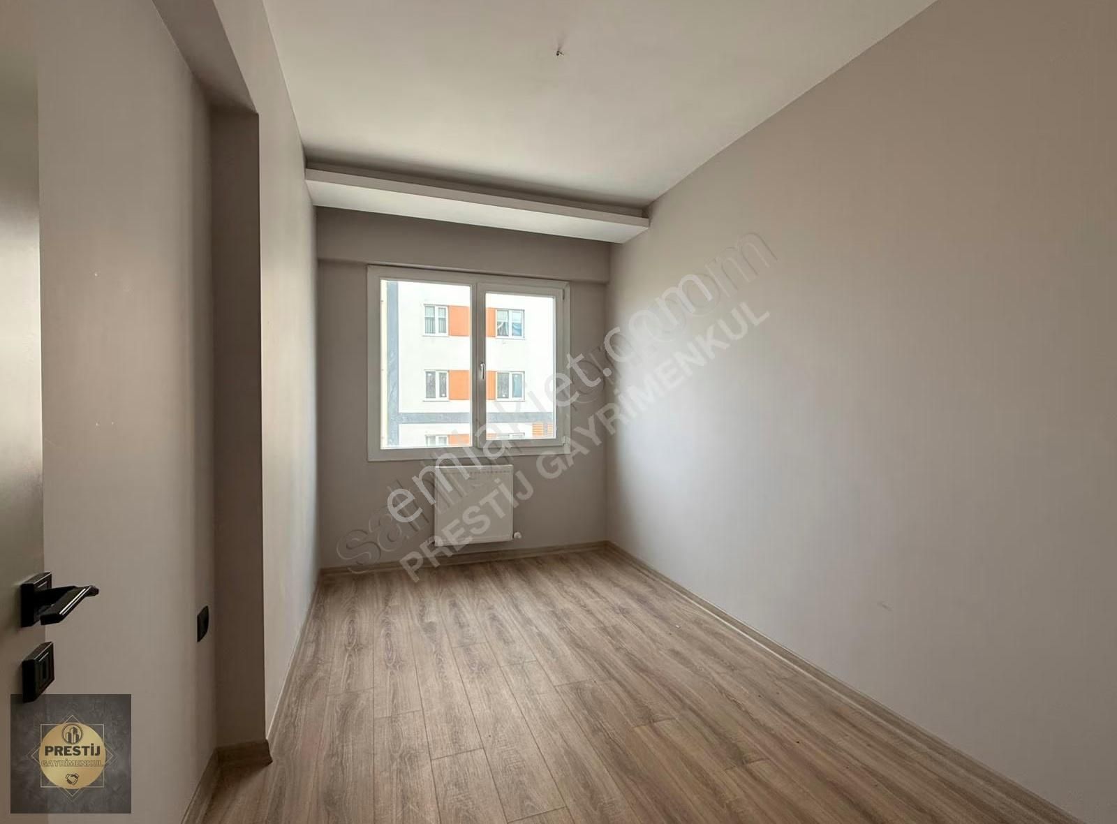 Hemen Oturulur Durumda Meskenli 4+1 220 M2 Geniş Oturumlu Daire - Görsel 21
