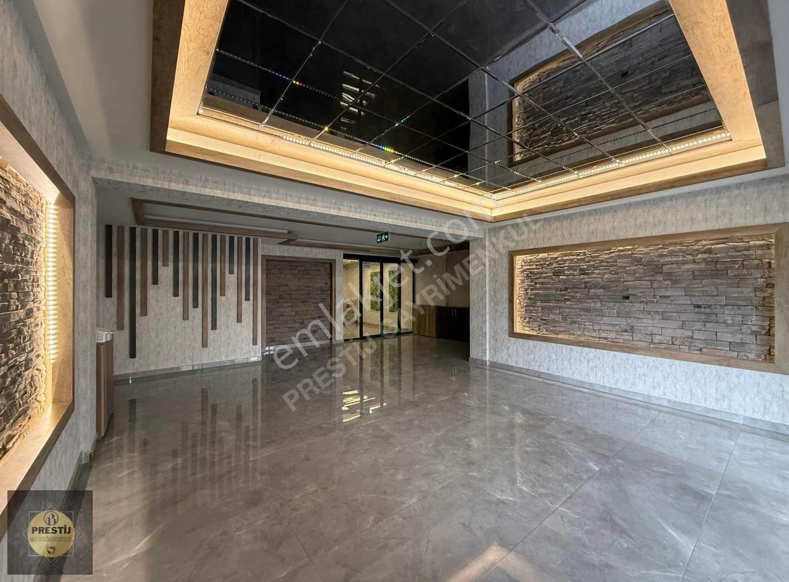 Hemen Oturulur Meskenli 3+1 175 M2 Giy. Odalı Ebv. Banyolu Daire - Görsel 32