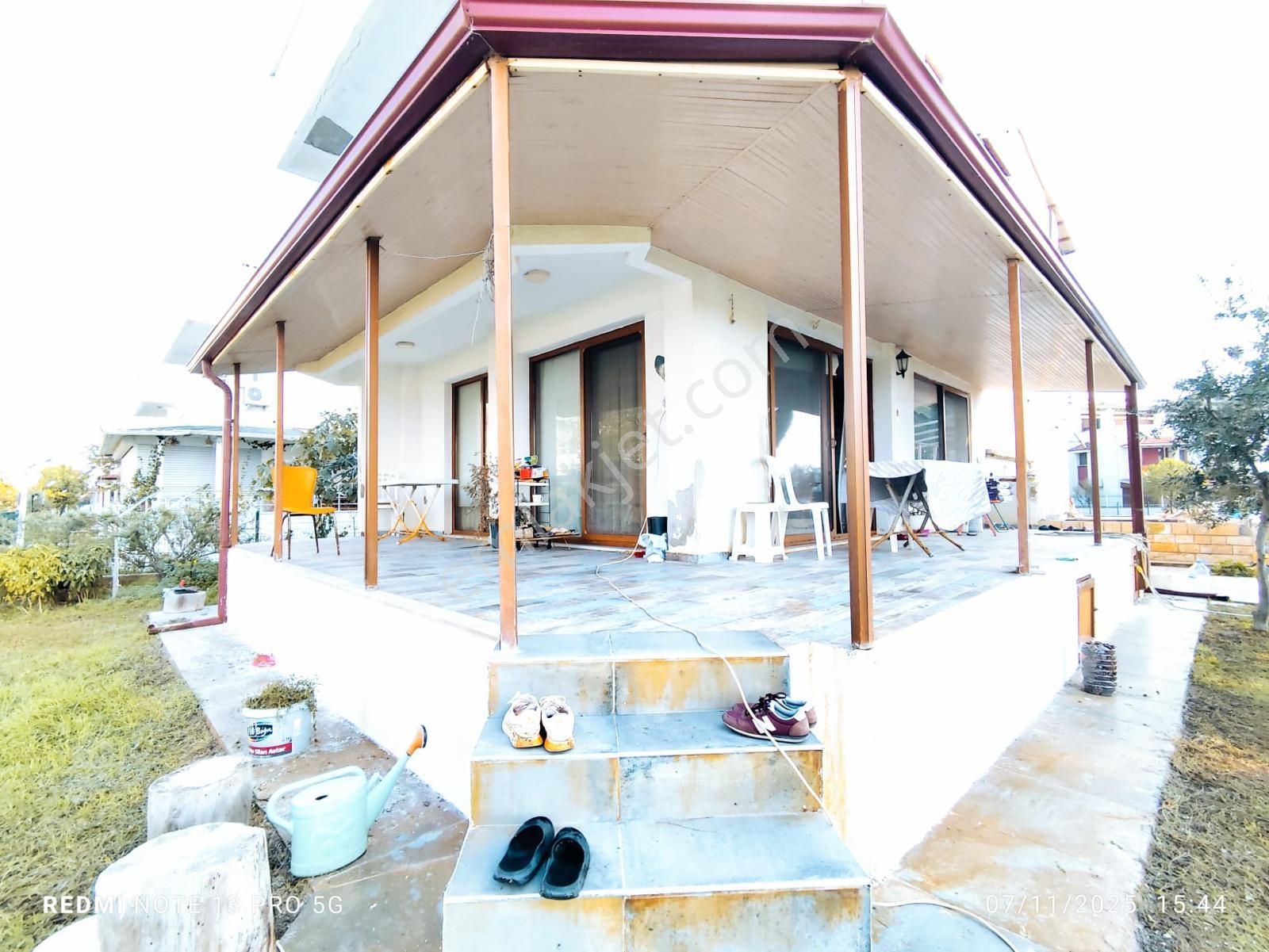 Ayvalık Altınova’da Deniz Manzaralı 3+1 Tripleks Villa - Görsel 9