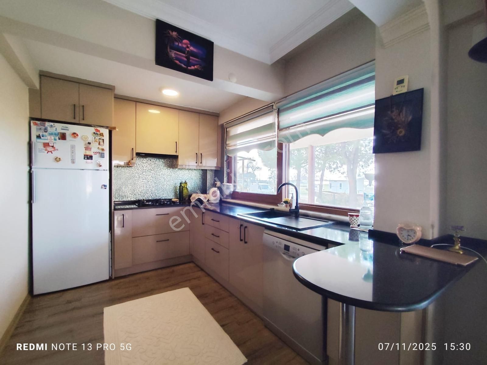 Ayvalık Altınova’da Deniz Manzaralı 3+1 Tripleks Villa - Görsel 18