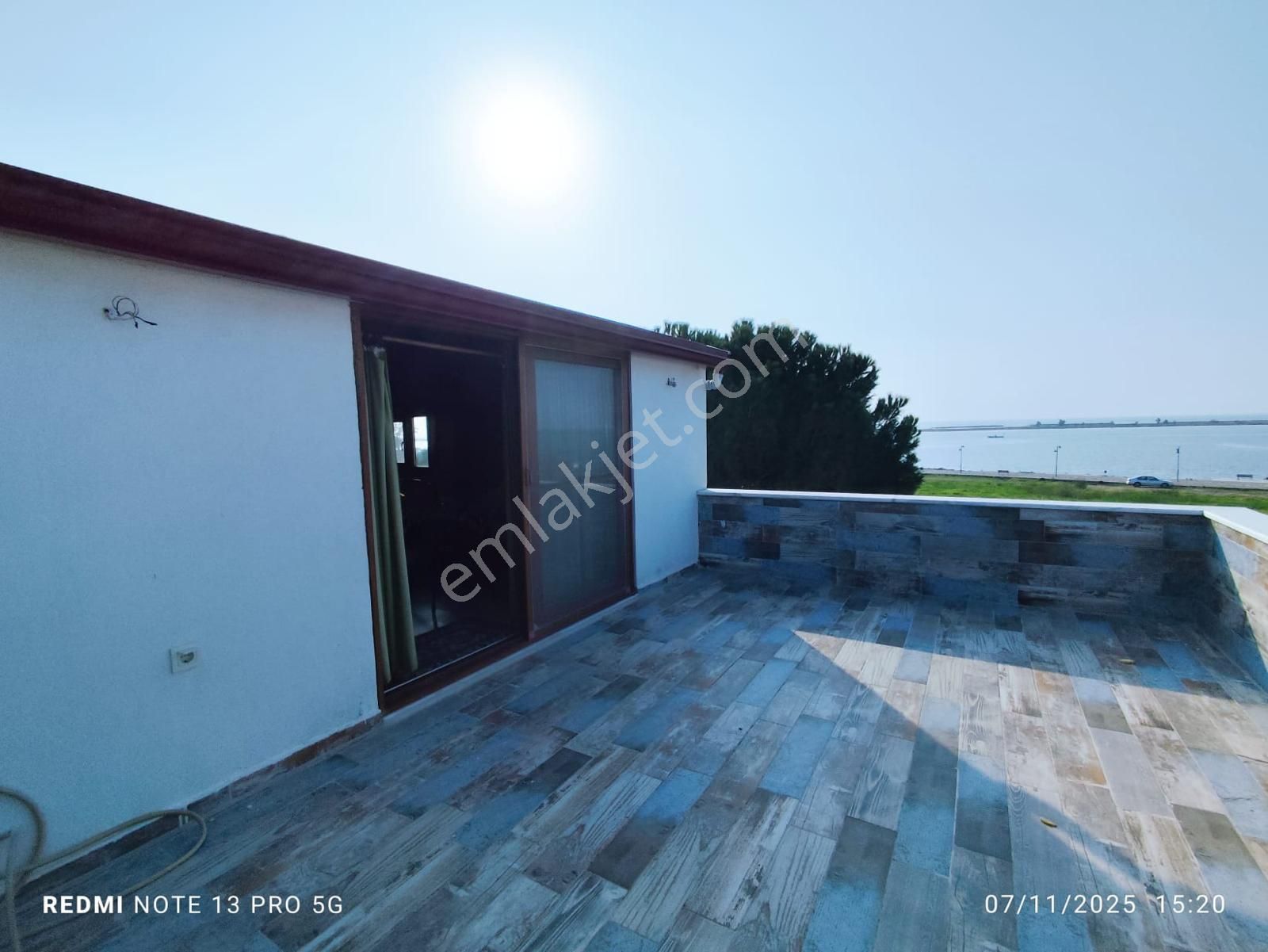 Ayvalık Altınova’da Deniz Manzaralı 3+1 Tripleks Villa - Görsel 30