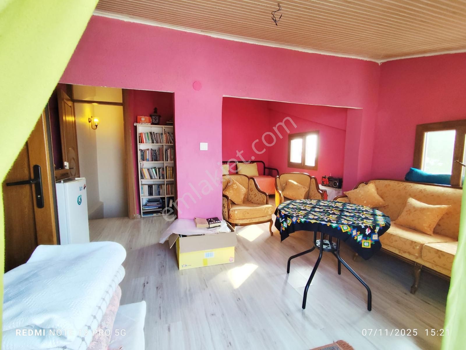 Ayvalık Altınova’da Deniz Manzaralı 3+1 Tripleks Villa - Görsel 26