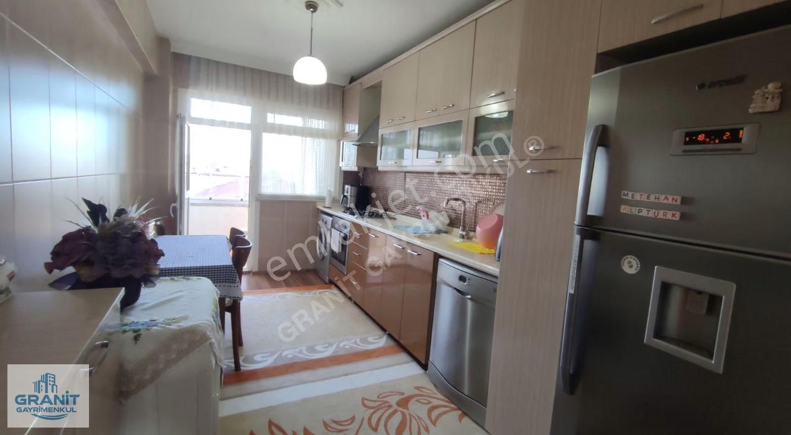 Granit Gayrimenkul'den 3+1 140 M2 Asansörlü Satılık Daire - Görsel 9