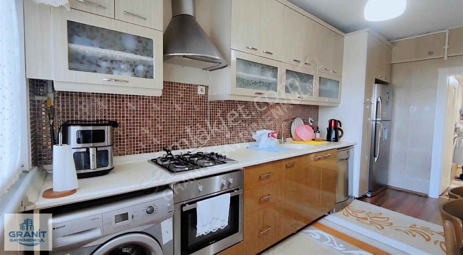 Granit Gayrimenkul'den 3+1 140 M2 Asansörlü Satılık Daire - Görsel 11