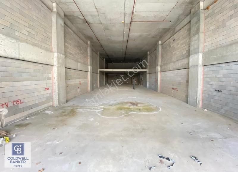 Anadolu Bulvarı Autozone Prestijli Galeriler İçin Kiralık Dükkan - Görsel 4