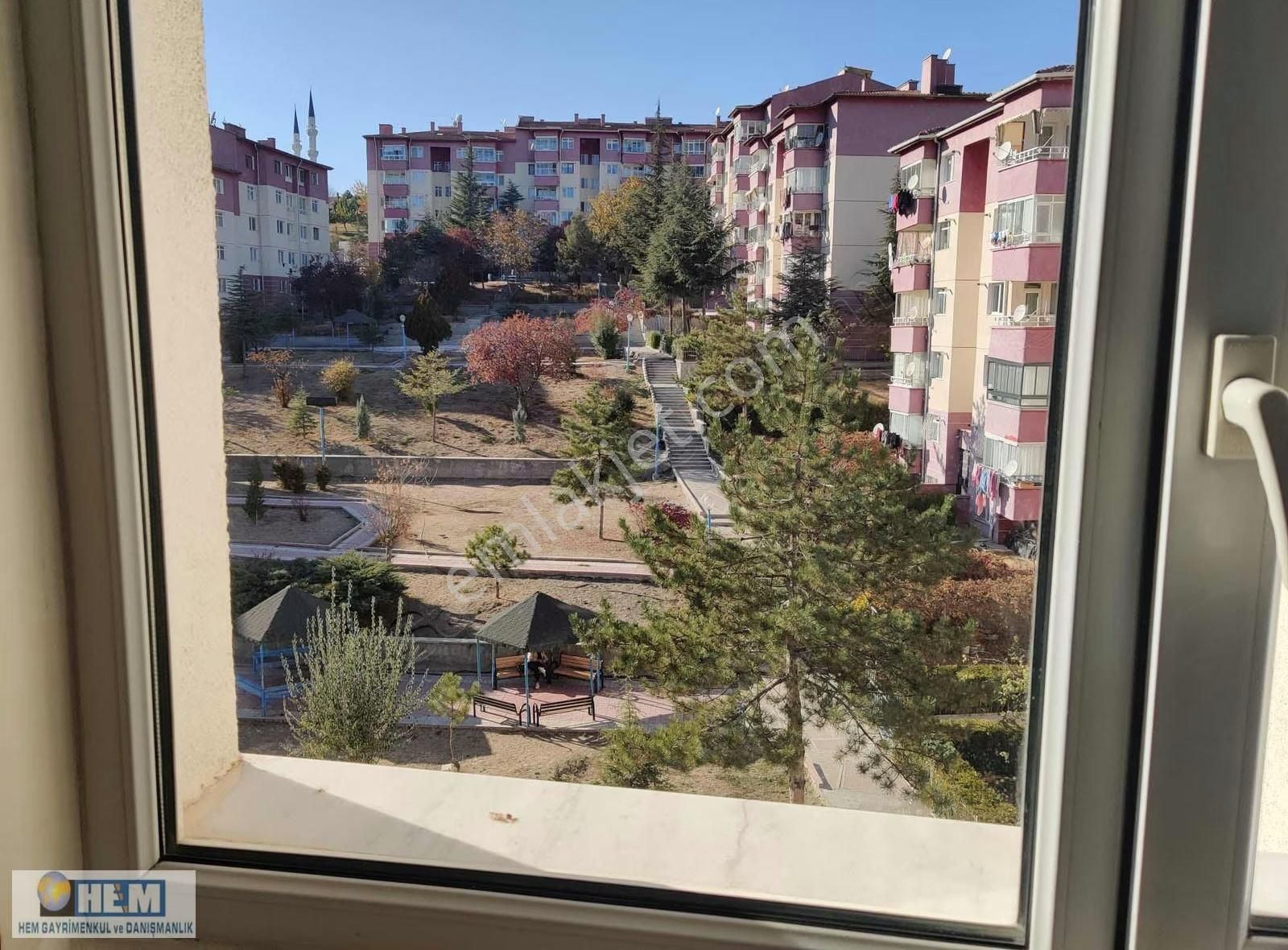 Ostim Serhat Mahallesinde 150 Evler Sitesinde Kiralık 3+1 Daire - Görsel 5