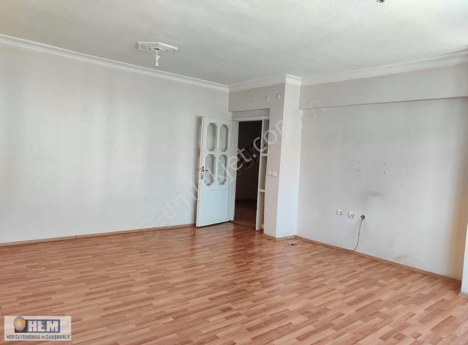 Ostim Serhat Mahallesinde 150 Evler Sitesinde Kiralık 3+1 Daire - Görsel 22
