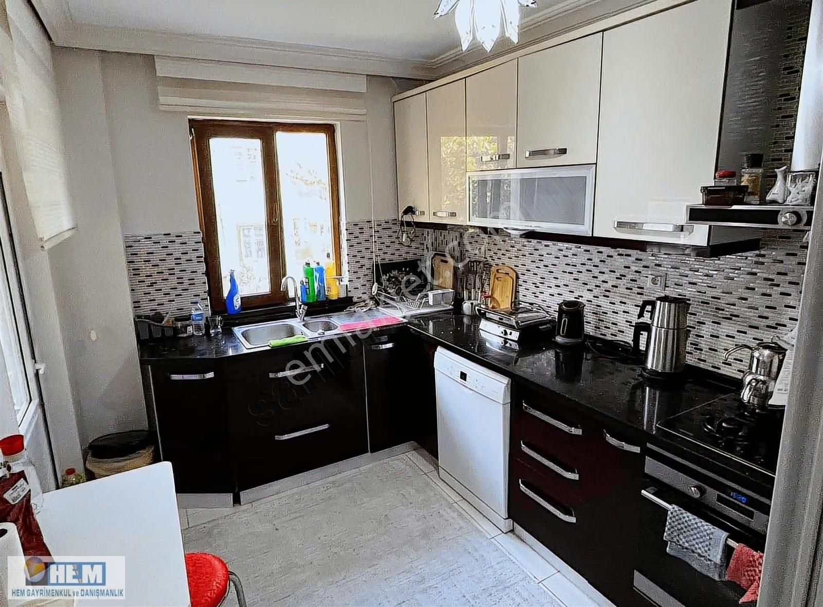 Öztürkkent Sitesinde Ara Katta Full Yapılı Satılık 3+1 Daire - Görsel 12