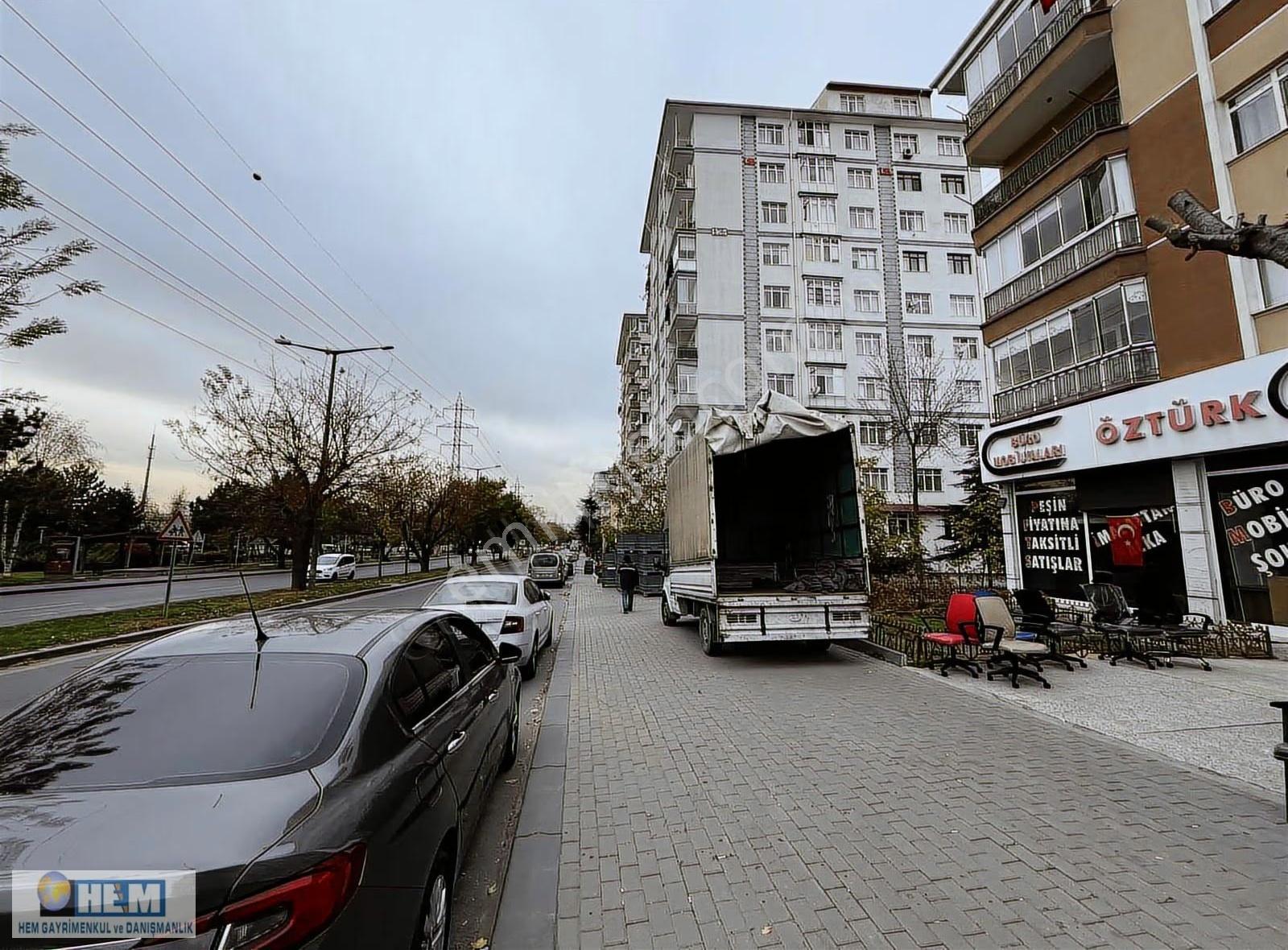 Demetgül'de Yeni Adliye Binası Yani Cadde Üzeri Dükkan Hissesi - Görsel 2