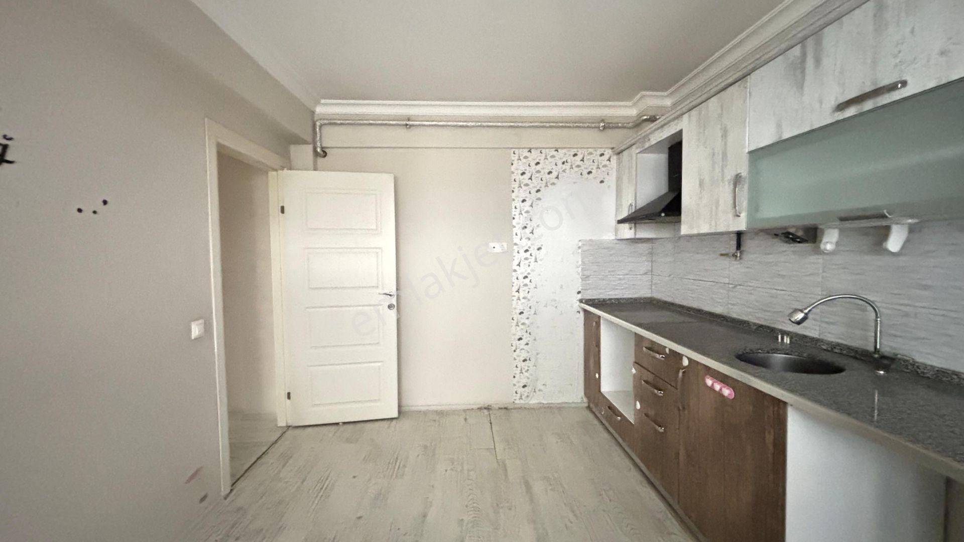 Recep Ümit'ten Çamlıca Mallesinde 2+1 Satılık Daire Nü-1 - Görsel 2