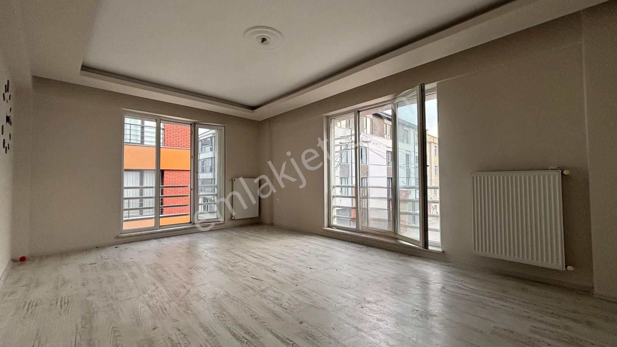 Recep Ümit'ten Çamlıca Mallesinde 2+1 Satılık Daire Nü-1 - Görsel 8