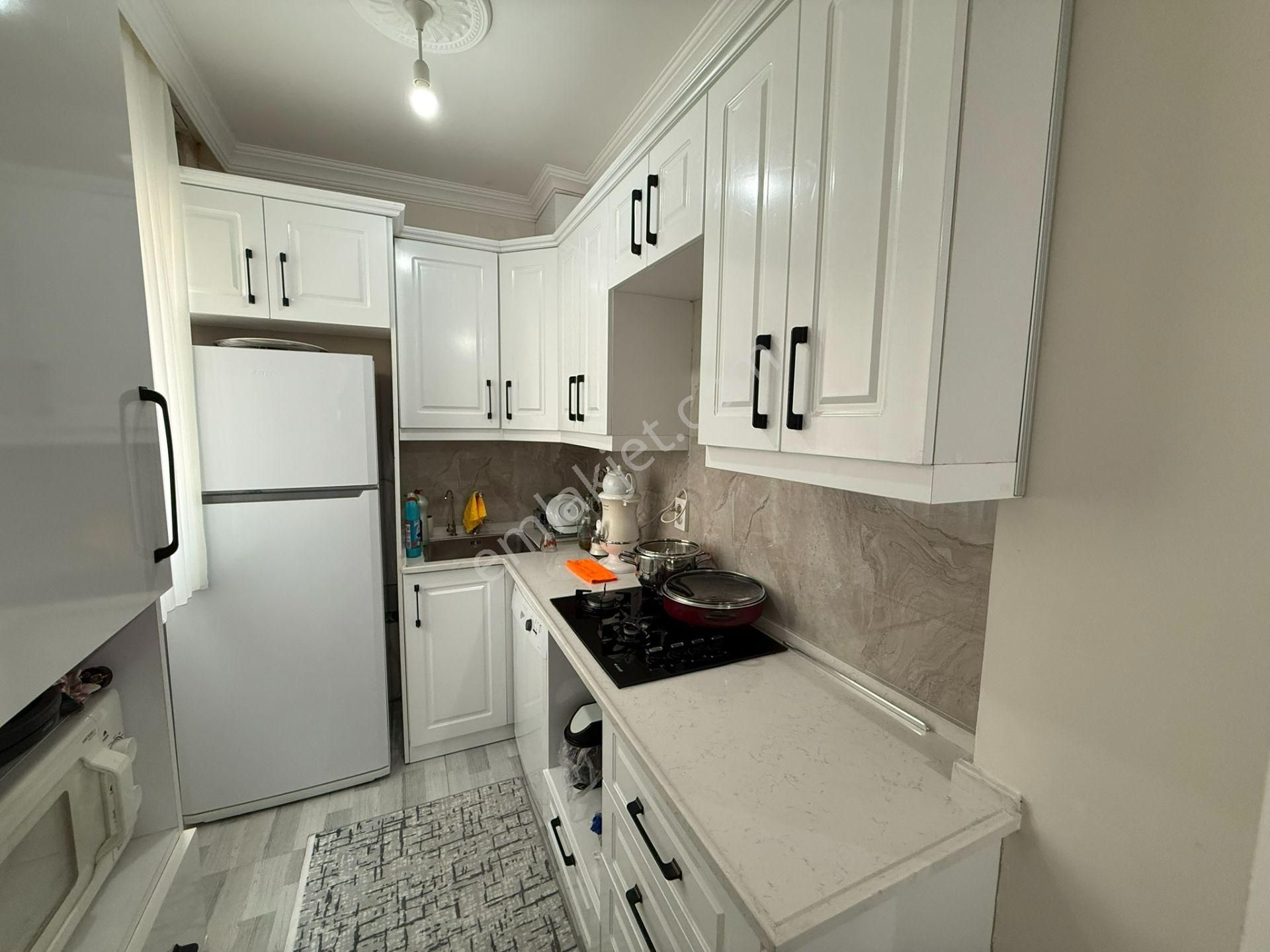 Bornova Mevlana Mahallesi'nde 2+1 Satılık Daire - Görsel 7