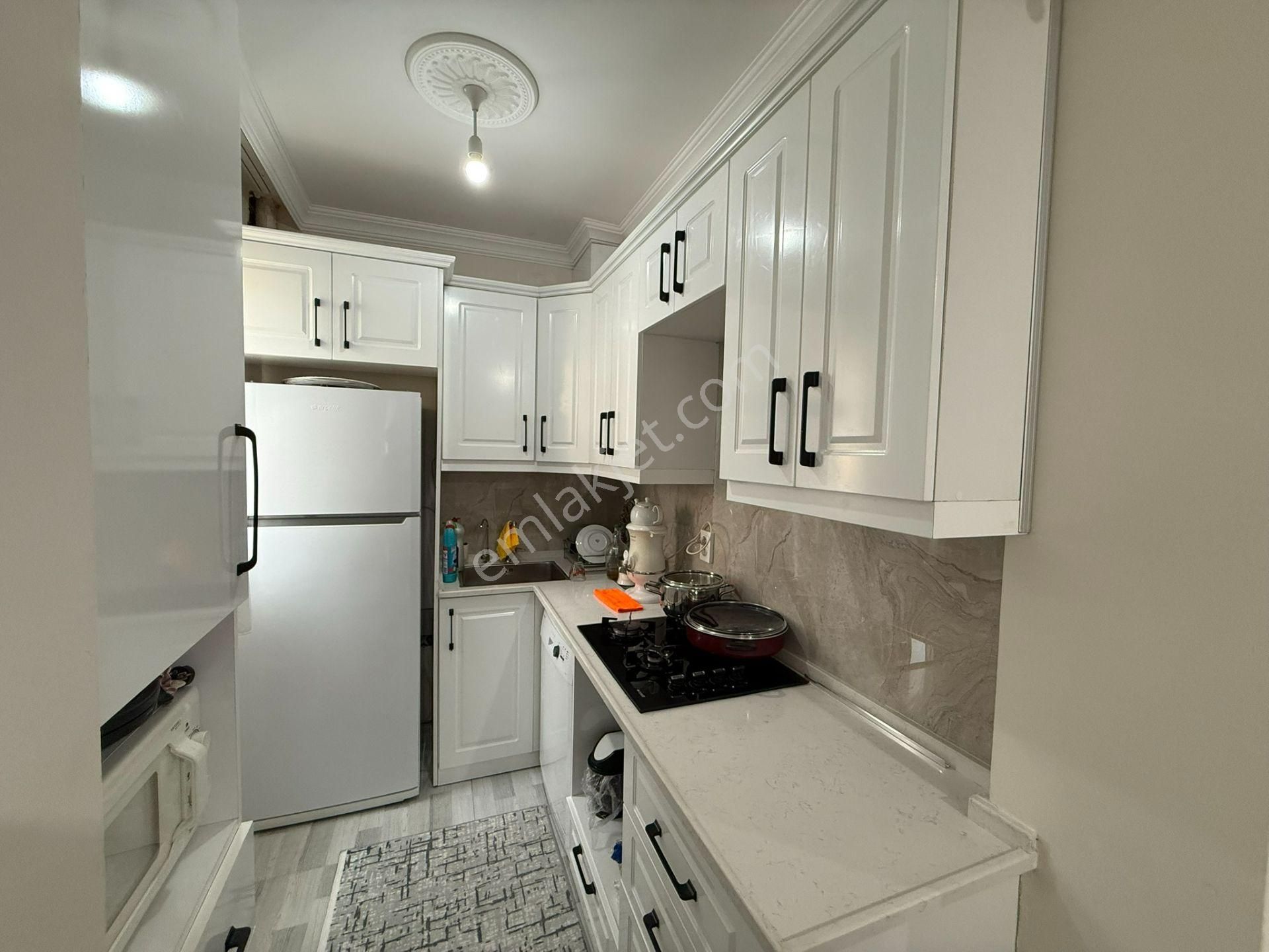 Bornova Mevlana Mahallesi'nde 2+1 Satılık Daire - Görsel 12