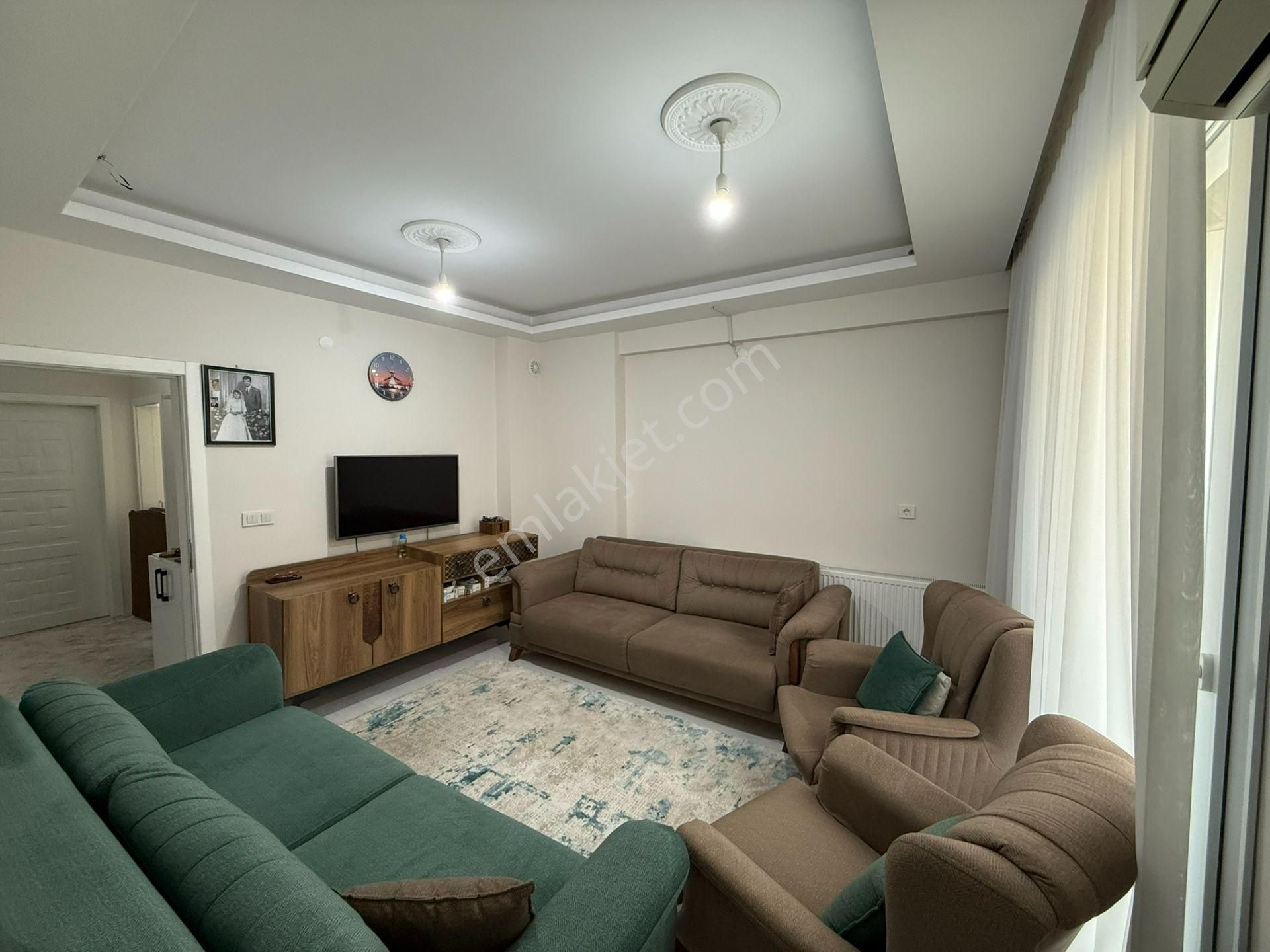 Bornova Mevlana Mahallesi'nde 2+1 Satılık Daire - Görsel 2