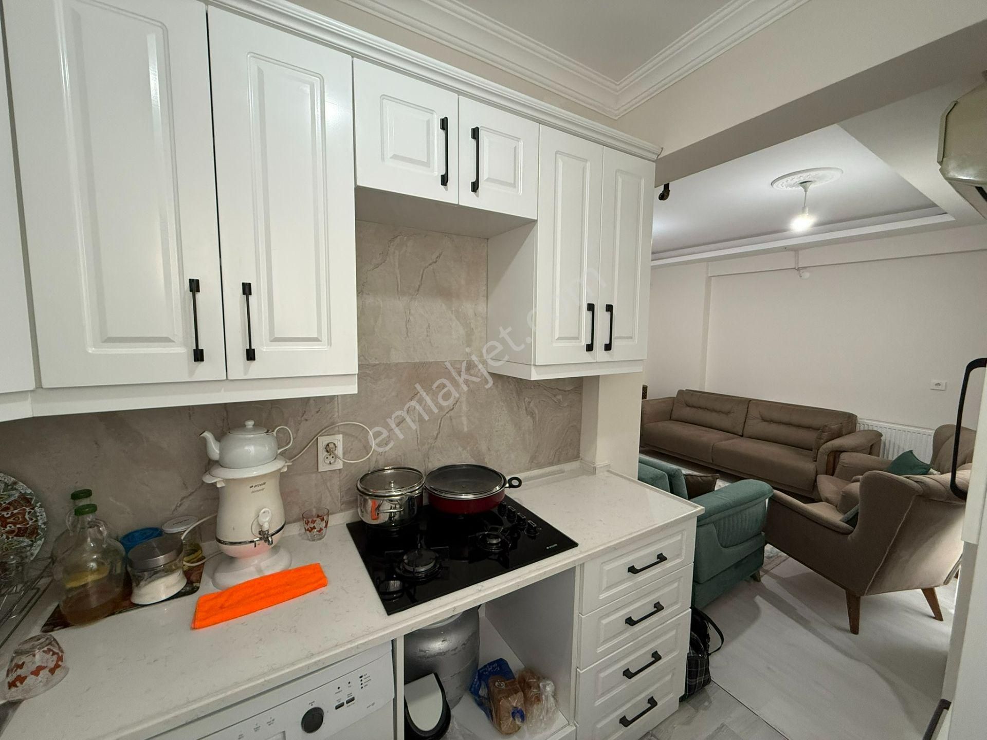 Bornova Mevlana Mahallesi'nde 2+1 Satılık Daire - Görsel 11