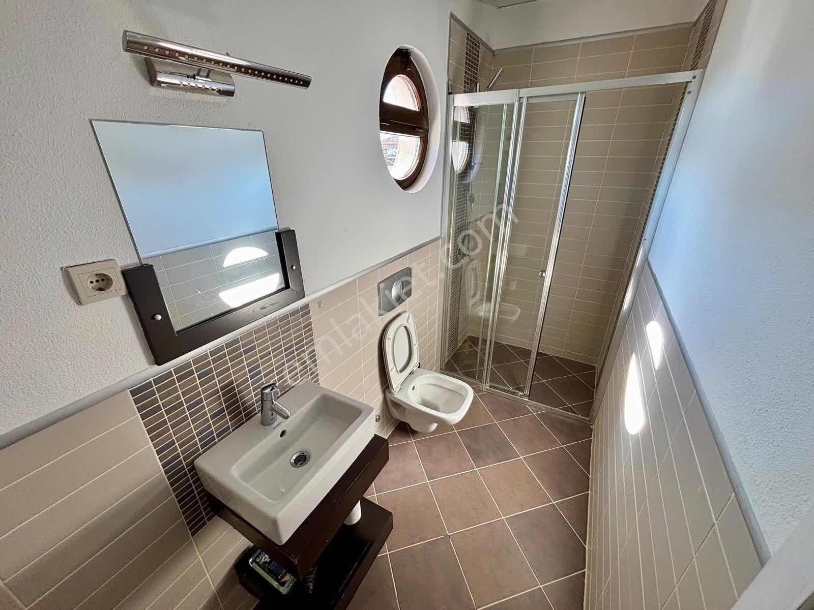 Belek'te Lüks Site İçinde 3+1 Şömineli Triplex Villa - Görsel 18