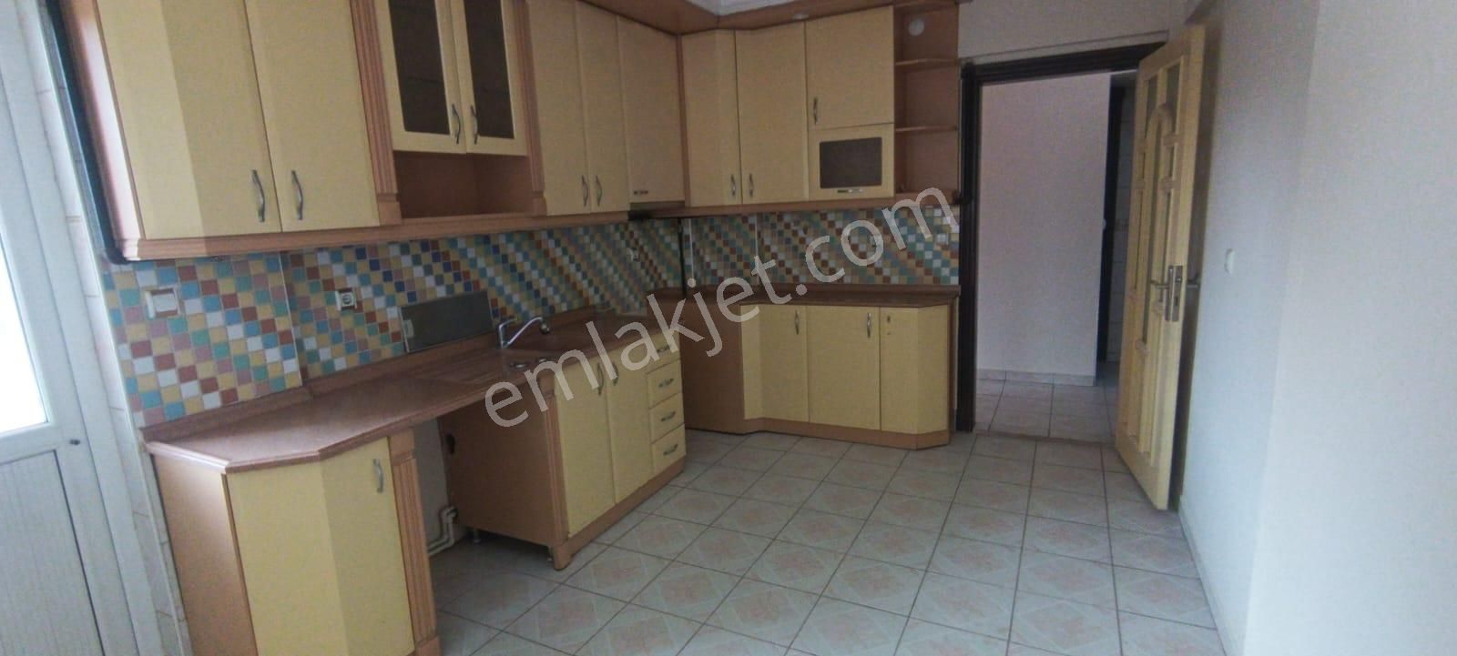 Ender Uysal Gayrimenkulden 3+1 Siteler Mahallesin De Kiralık Balkonlu Asansörlü Daire...