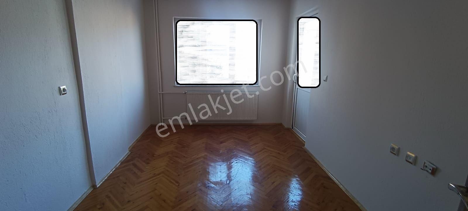 Ender Uysal Gayrimenkulden 3+1 Siteler Mahallesin De Kiralık Balkonlu Asansörlü Daire... - Görsel 4