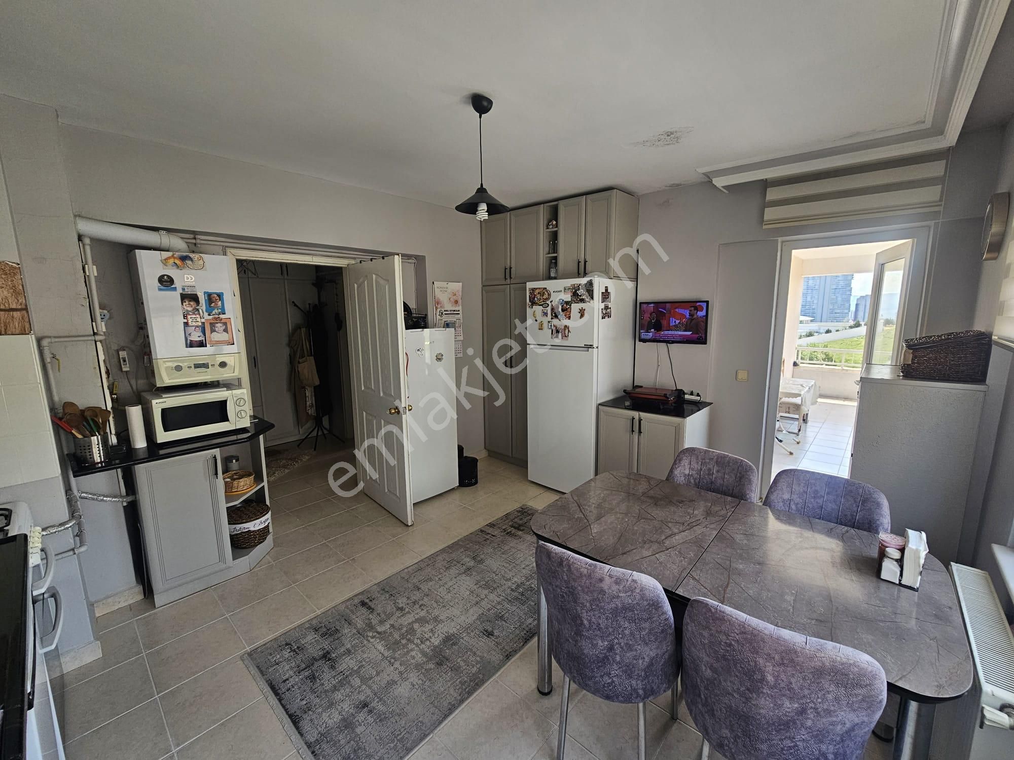 Çankaya Dikmen Mürsel Uluç Mh. 290m2 6+1 Güney Doğu Batı Cepheli Dubleks - Görsel 8