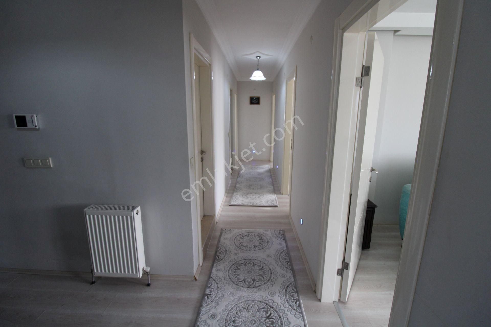 Startkey Yön Den Bahçelievlerde Satılık 3+1 160 M2 - Görsel 11