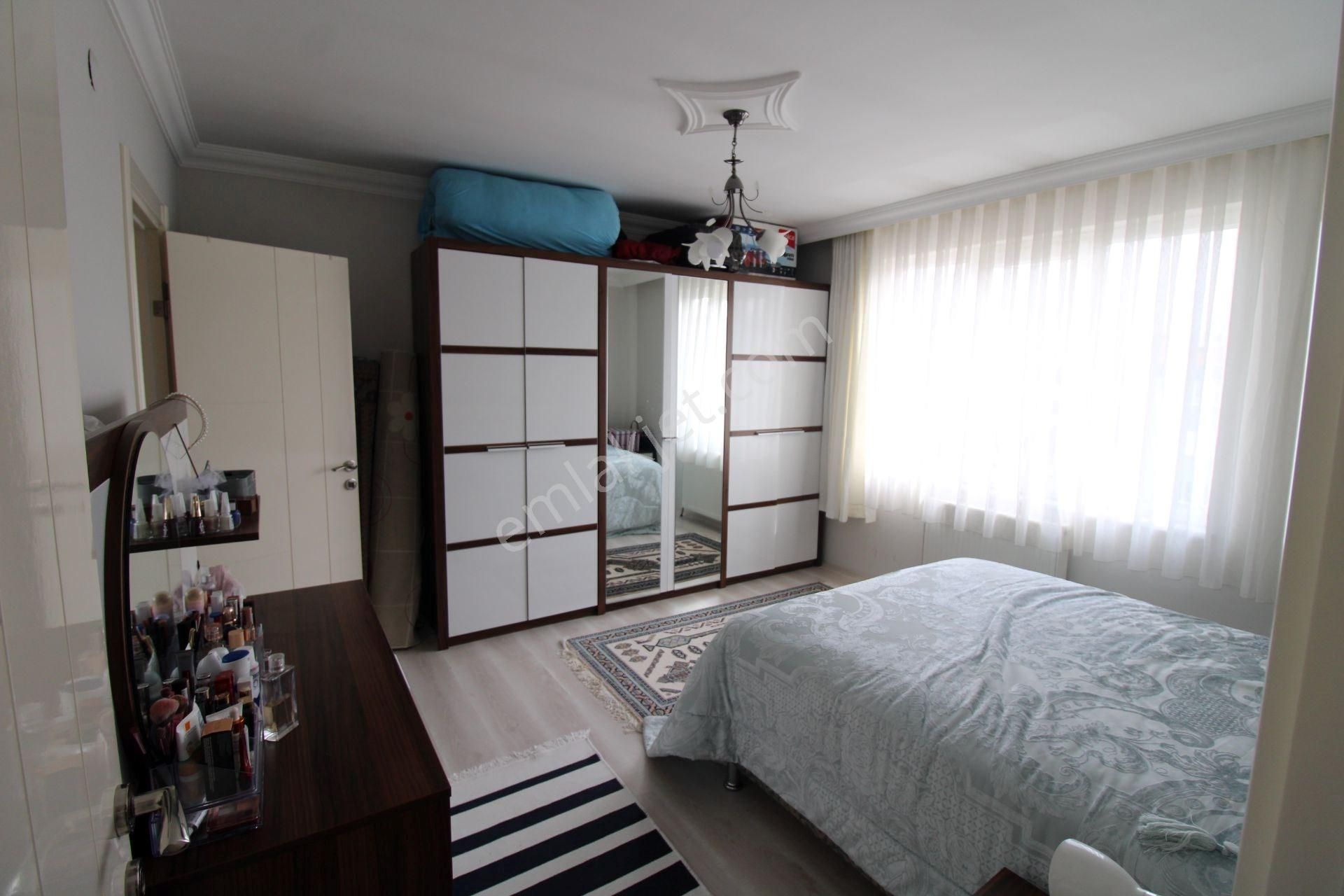 Startkey Yön Den Bahçelievlerde Satılık 3+1 160 M2 - Görsel 6