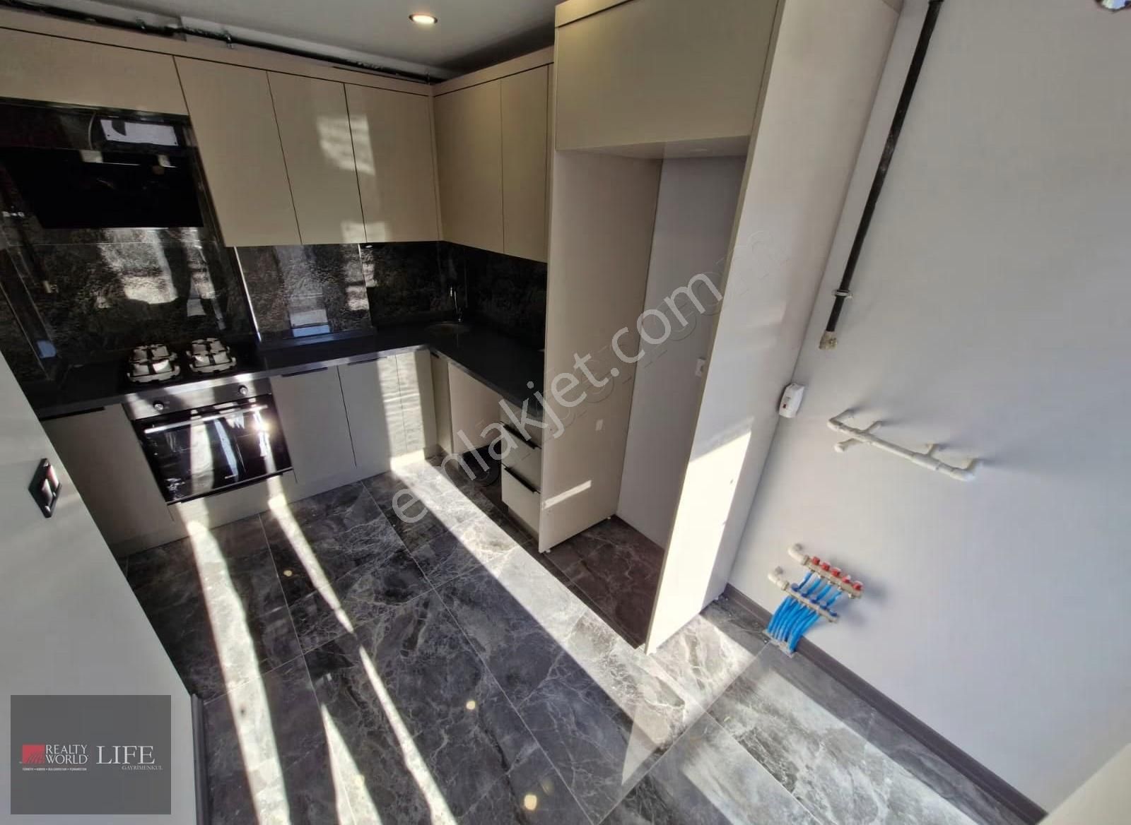 Rw Lıfe// Bahçelievler Mah. Plevne Sk. Satılık Sıfır 2+1 Daire - Görsel 8