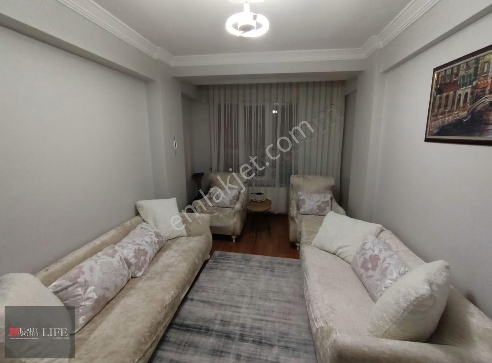 Rwlıfe// Alanönü Hicri Sezen Caddesinde Kiralık 3+1 Daire - Görsel 5