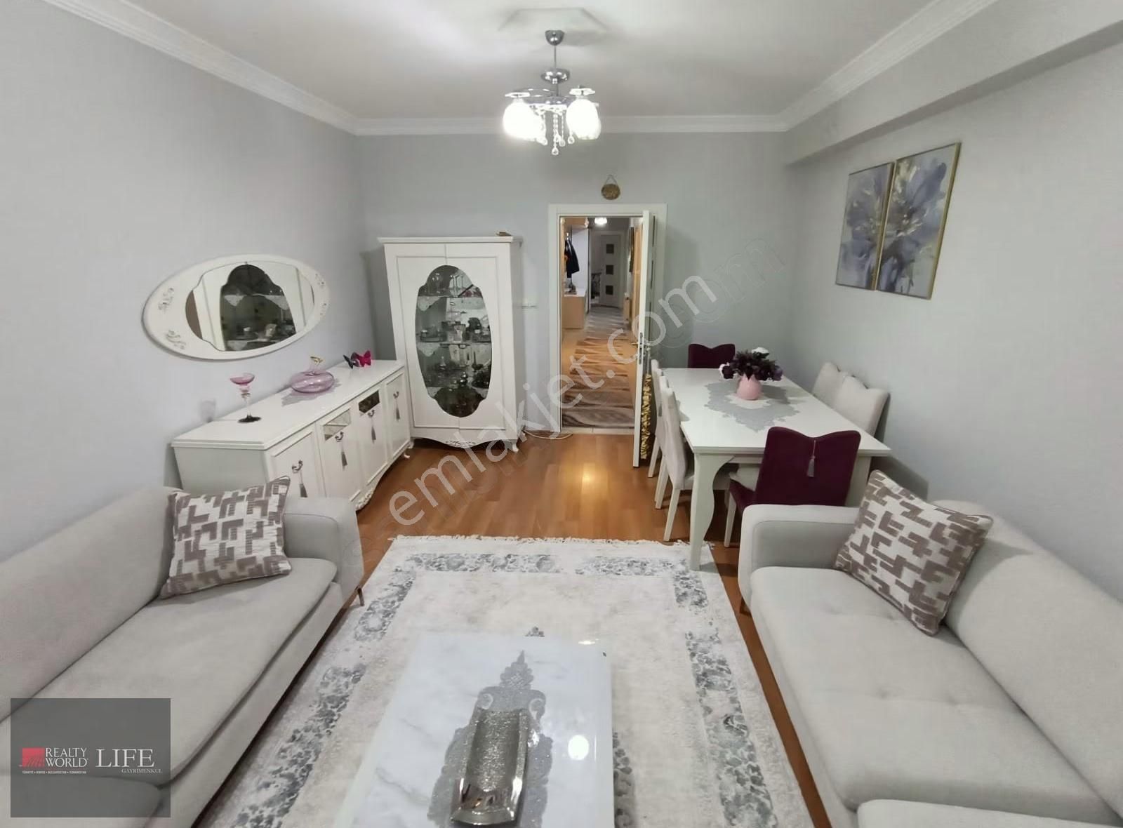 Rwlıfe// Alanönü Hicri Sezen Caddesinde Kiralık 3+1 Daire - Görsel 3