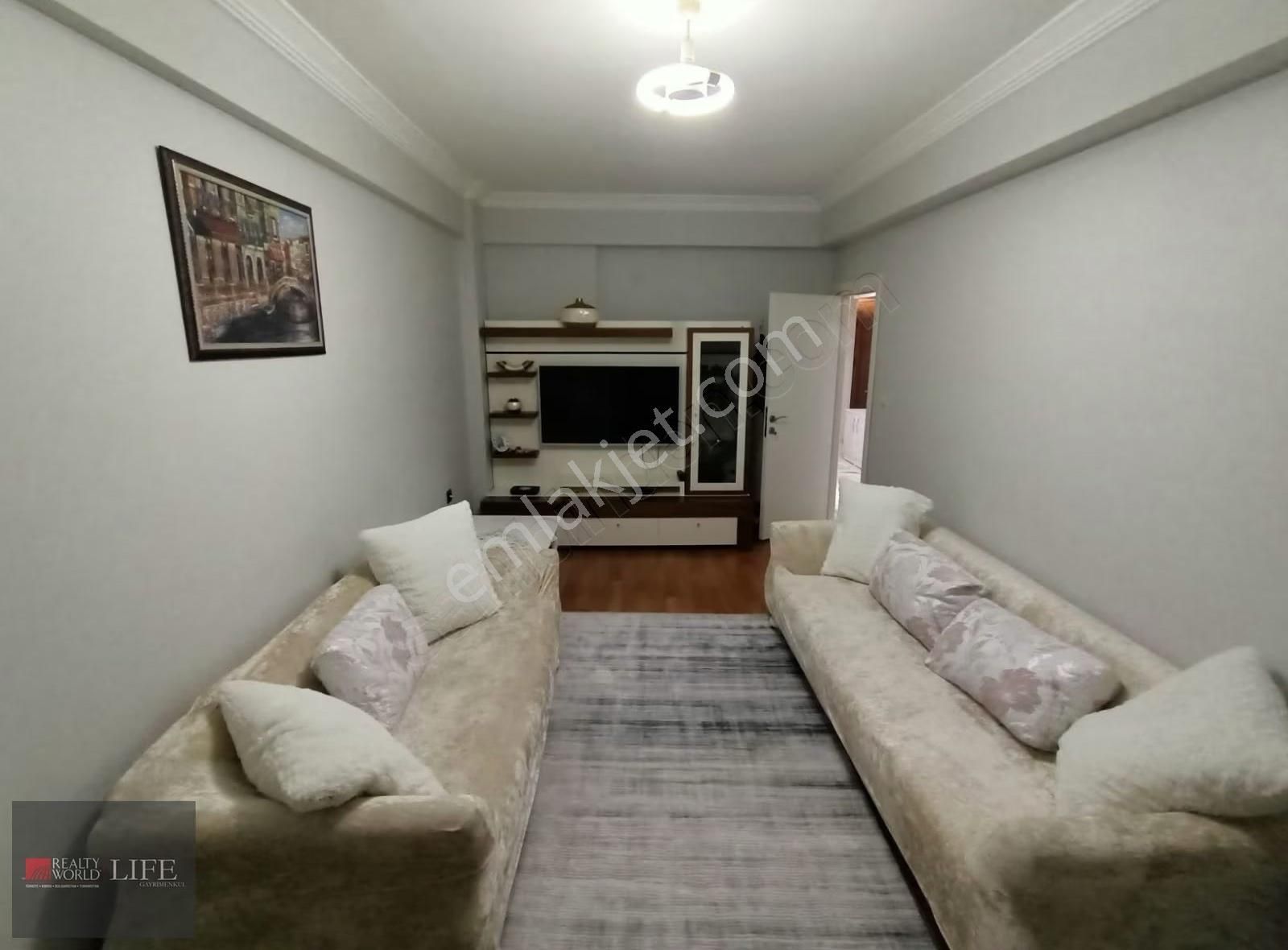 Rwlıfe// Alanönü Hicri Sezen Caddesinde Kiralık 3+1 Daire - Görsel 14