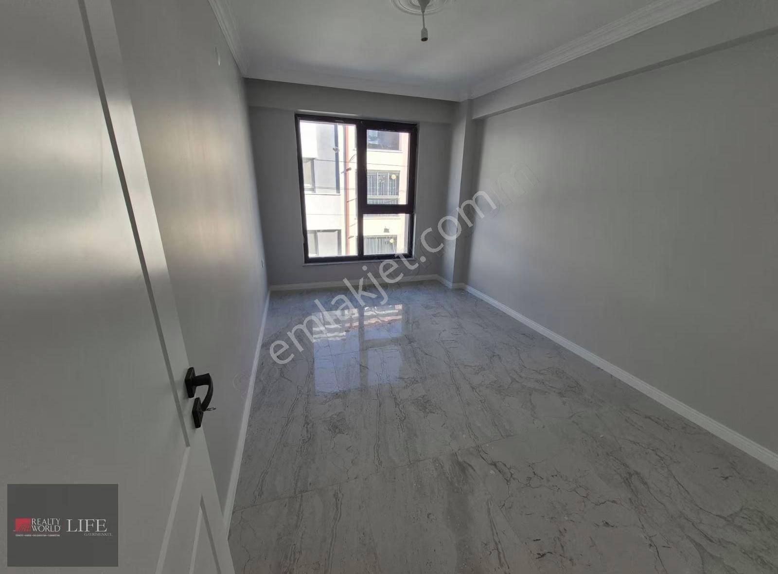 Rw Lıfe // Şirintepe Mahallesin'de Satılık Ara Kat 3+1 Daire - Görsel 23