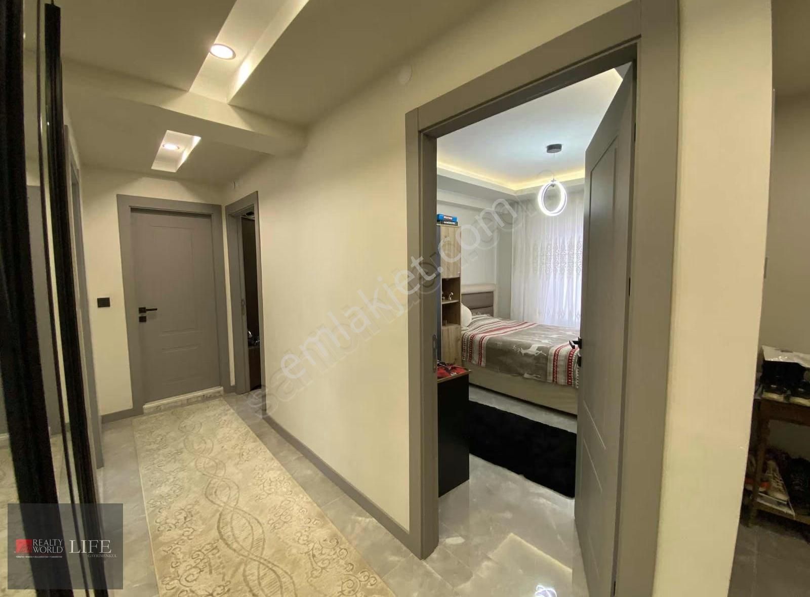 Rw Lıfe //ışıklar Mh Sivrihisar Cd Yakını Özel Garajlı 3+1 Daire - Görsel 2