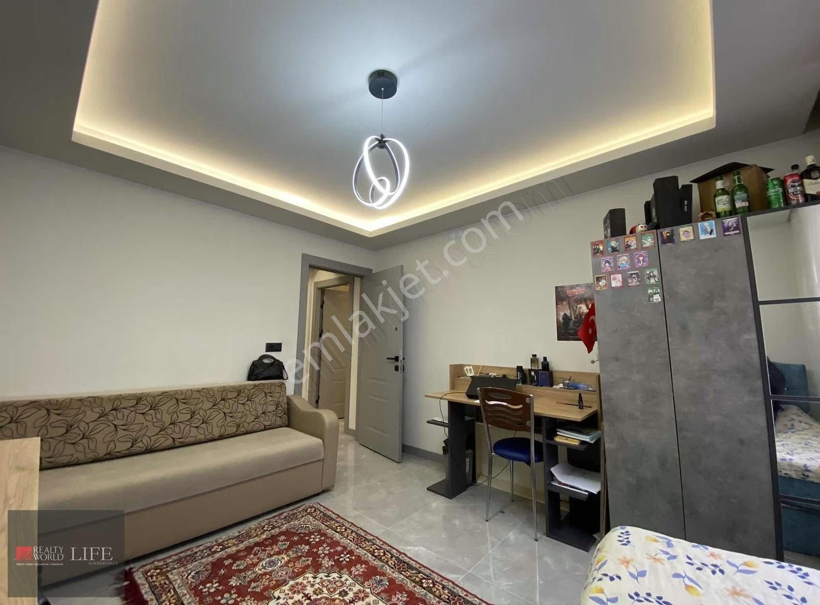 Rw Lıfe //ışıklar Mh Sivrihisar Cd Yakını Özel Garajlı 3+1 Daire - Görsel 9