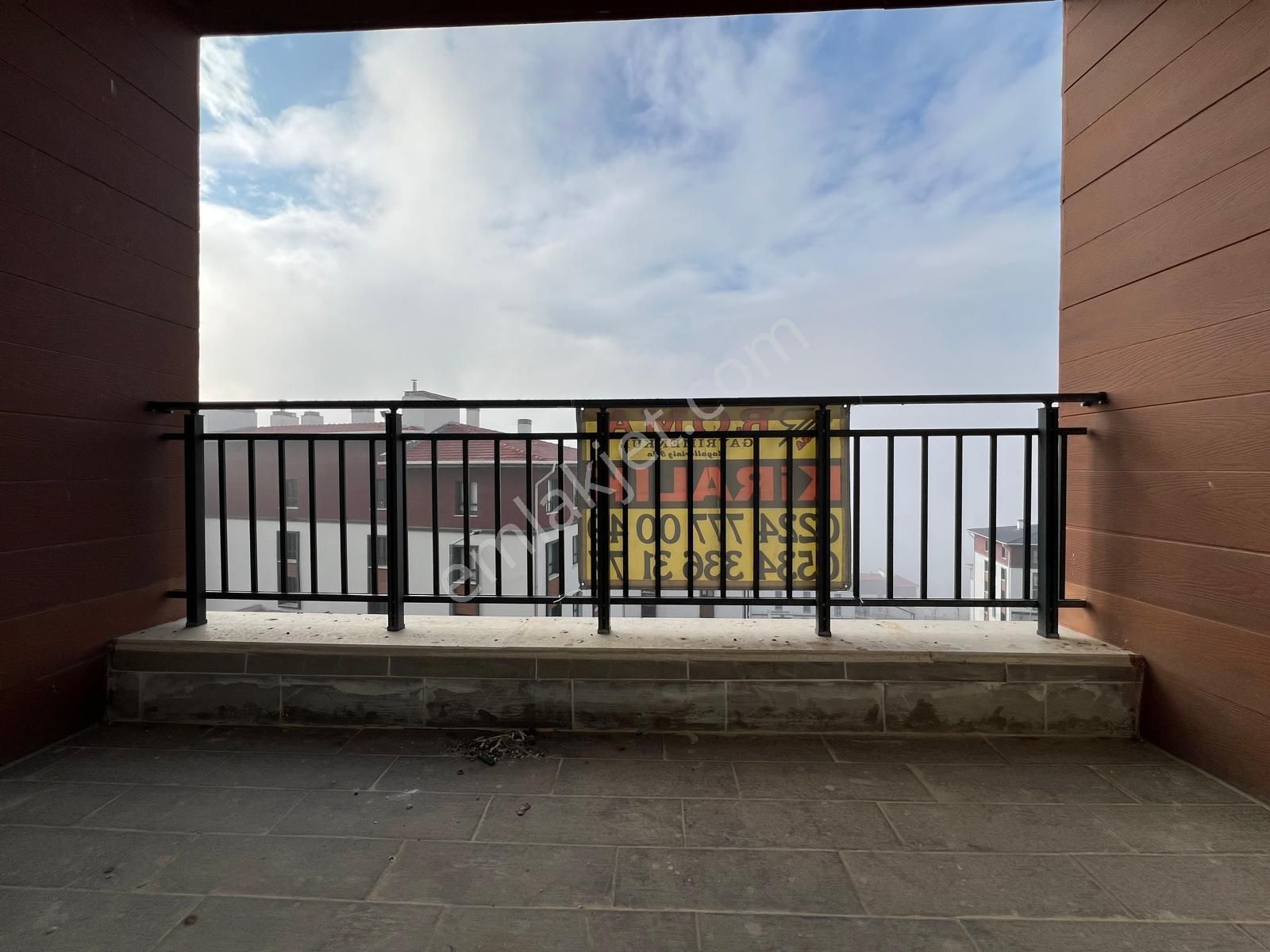 Roma' Dan 3. Etap Toki' De Kiralık Daire - Görsel 12