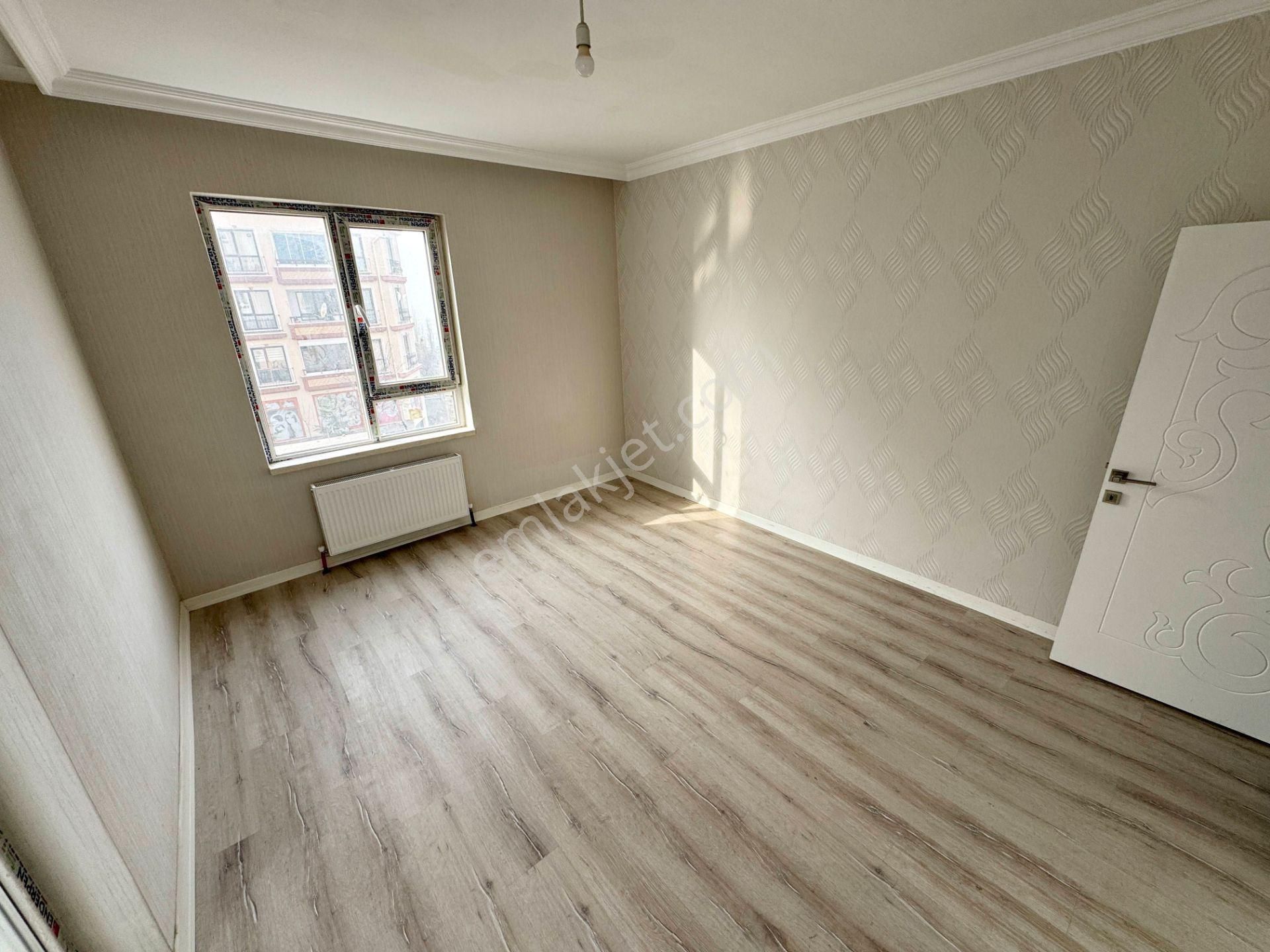 Sıfır 3+1 Site İçinde Cadde Üzeri Manzaralı K.otopark İskanlı - Görsel 20