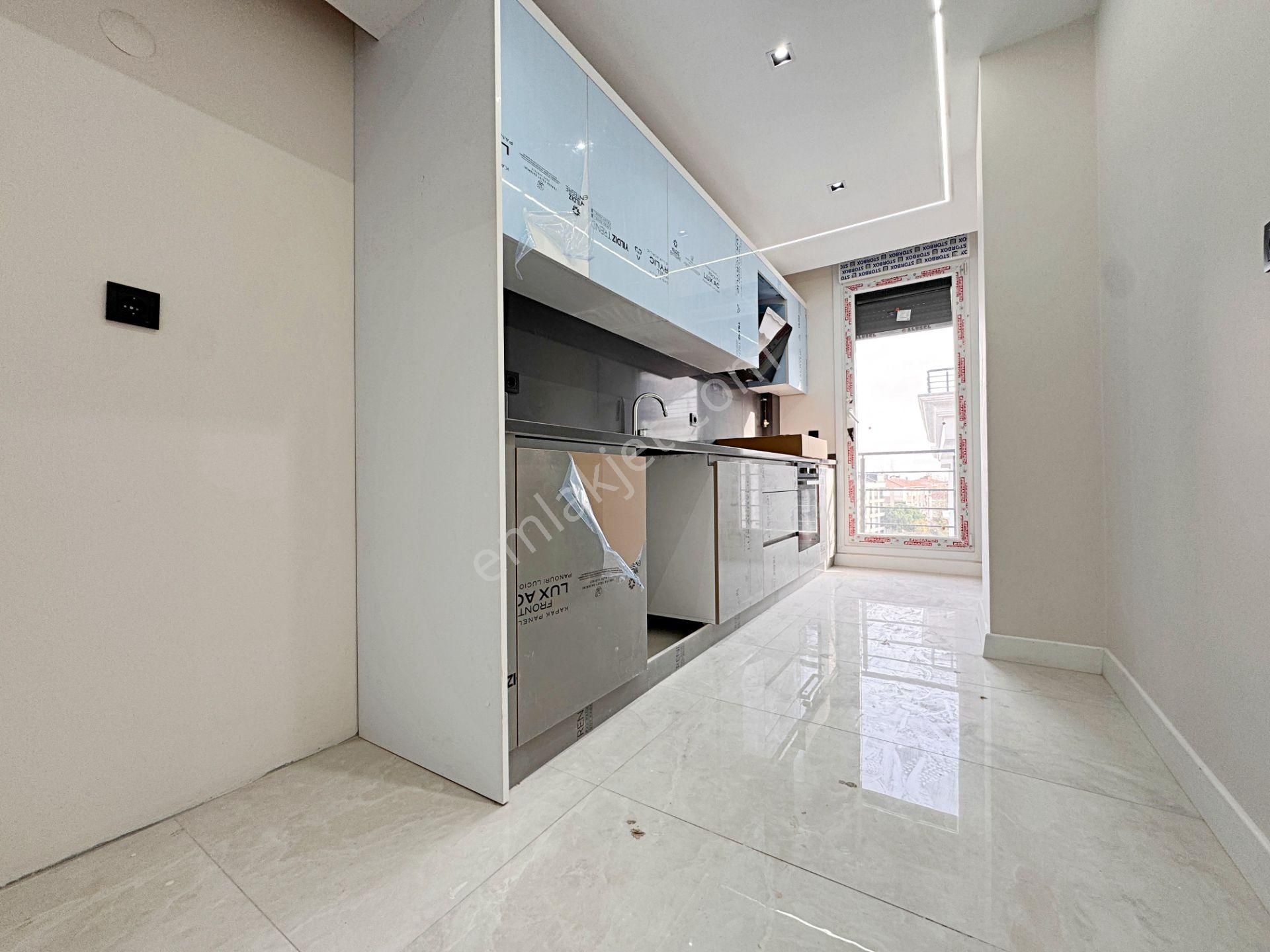 Home Vizyon Bahçelievler Merkez'de Satılık Sıfır Süper Lüx 5+2 Otoparklı Dublex Daireler. - Görsel 6